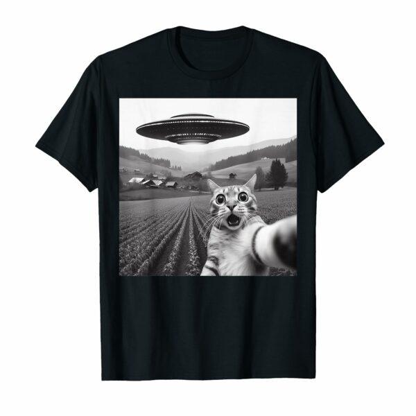 Cat Selfie With Alien UFO Funny Cat Gifts For Men Women T-Shirt